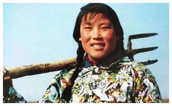 我的个天爷！奋斗半辈子就为在加拿大种草！看园艺狗如何打理草坪