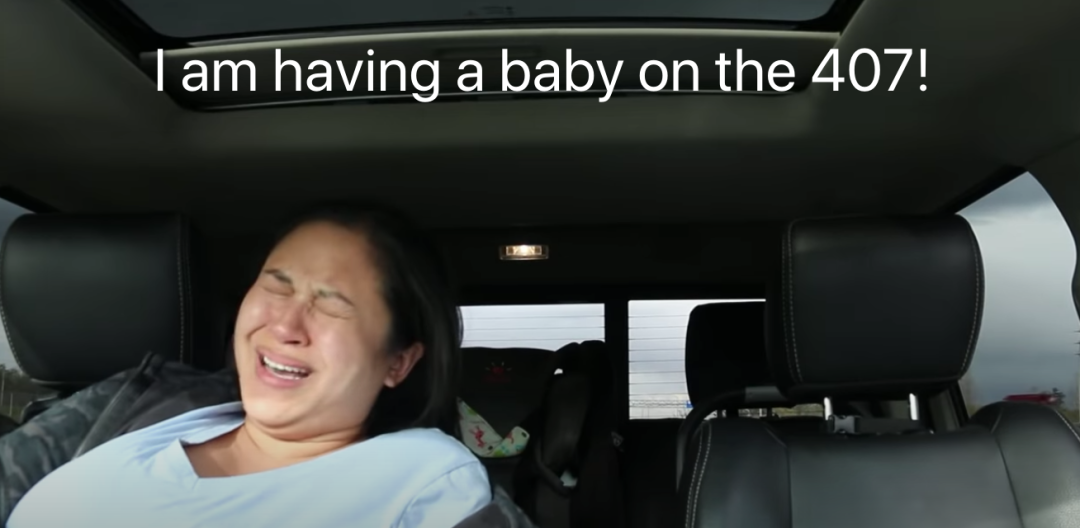 多伦多东区三胎孕妈在407高速上生娃，爸爸接生，全程实拍视频火了！