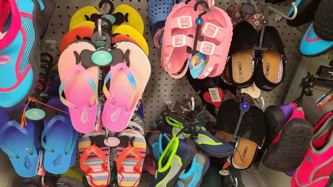 探店Dollarama玩水玩具：逛地摊的快感，总有一款不适合你！