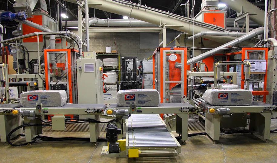 不花钱升级保温棉!还有窗户等补贴!屋主快点进来看! 不花钱升级保温棉!还有窗户等补贴!屋主快点进来看!