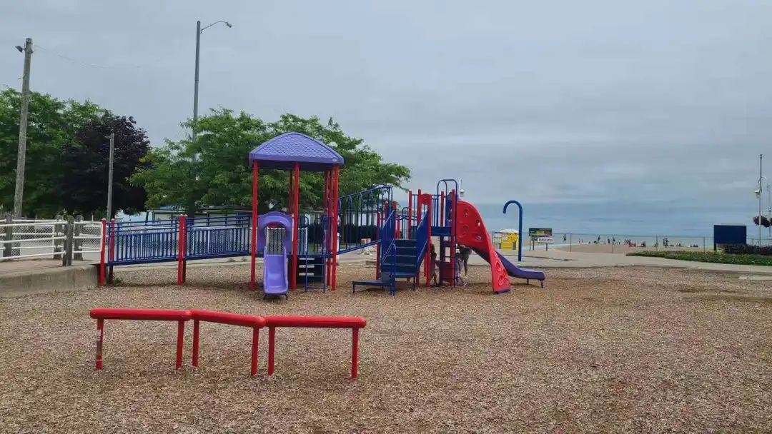 打卡Cobourg小镇：防疫超硬核！吃到了忍不住给小费的冰淇淋