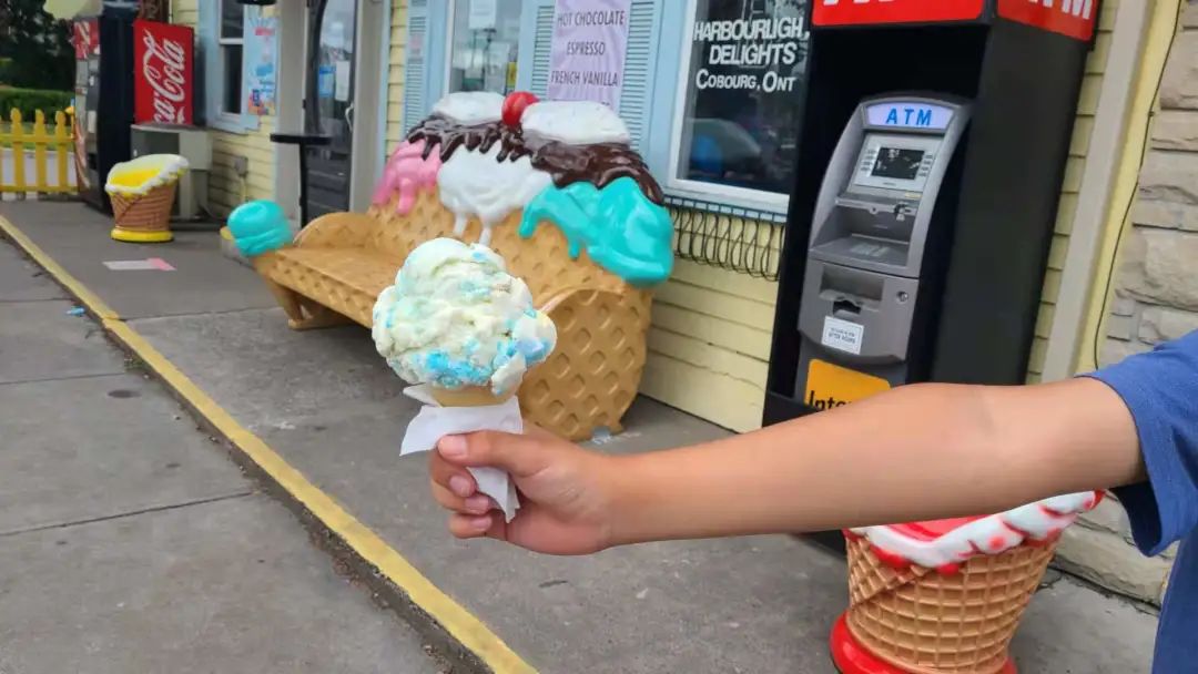 打卡Cobourg小镇：防疫超硬核！吃到了忍不住给小费的冰淇淋