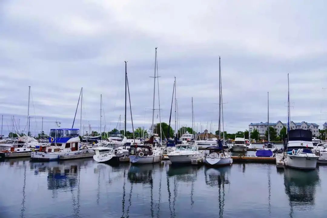打卡Cobourg小镇：防疫超硬核！吃到了忍不住给小费的冰淇淋