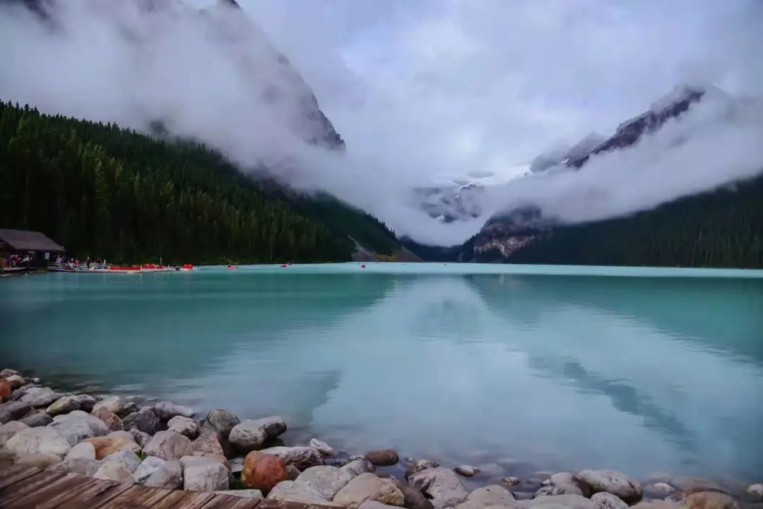 打卡出省了！班夫Banff自由行：不是在停车，就是在找停车位的路上