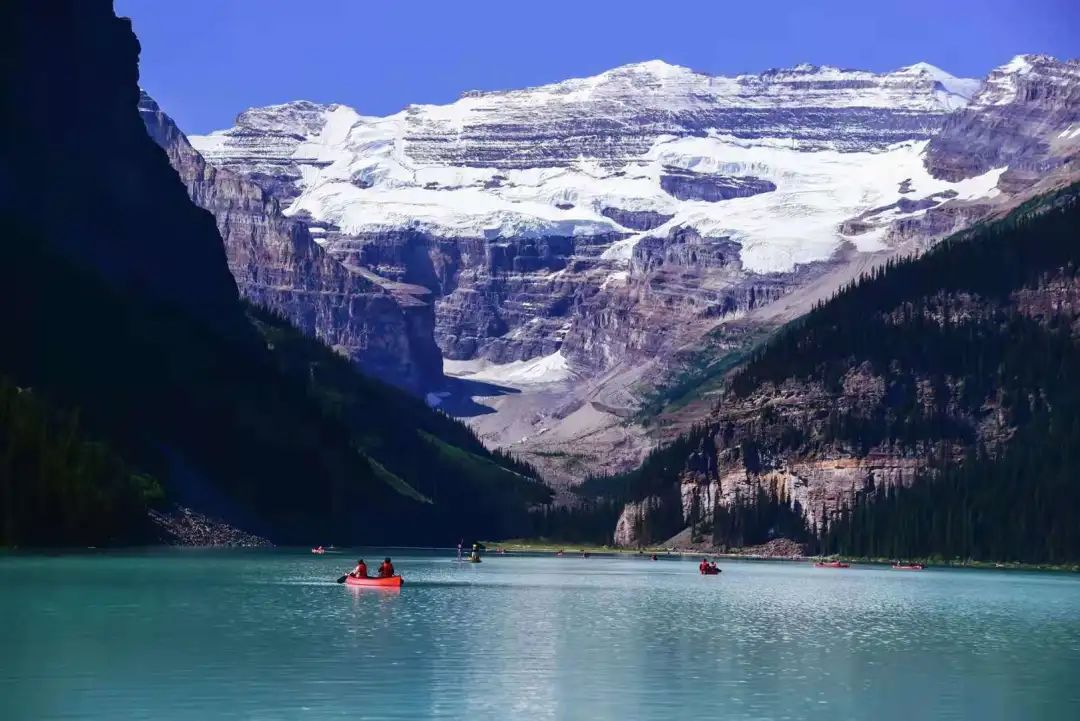 打卡出省了！班夫Banff自由行：不是在停车，就是在找停车位的路上