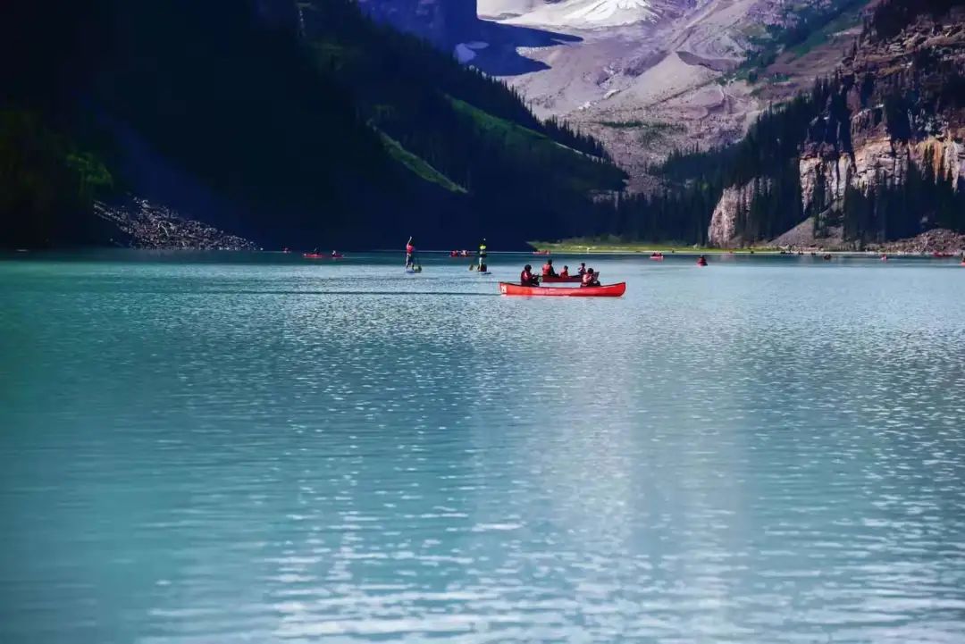 打卡出省了！班夫Banff自由行：不是在停车，就是在找停车位的路上
