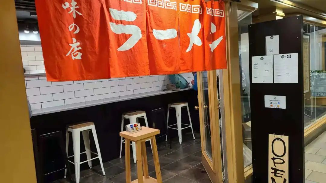 打卡班夫小众景点：进一步是悬崖，退一步是深渊