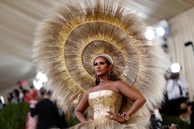 时尚奥斯卡Met Gala：人类高质量男女的迷惑性为，路子太野了！