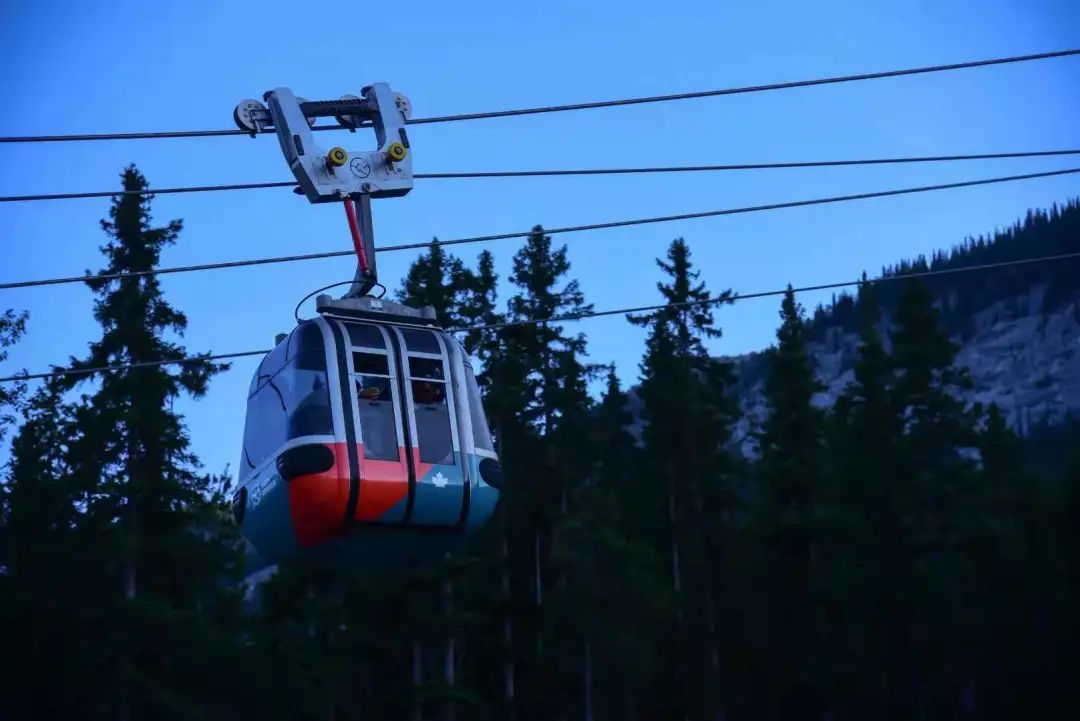 打卡班夫小众景点：进一步是悬崖，退一步是深渊