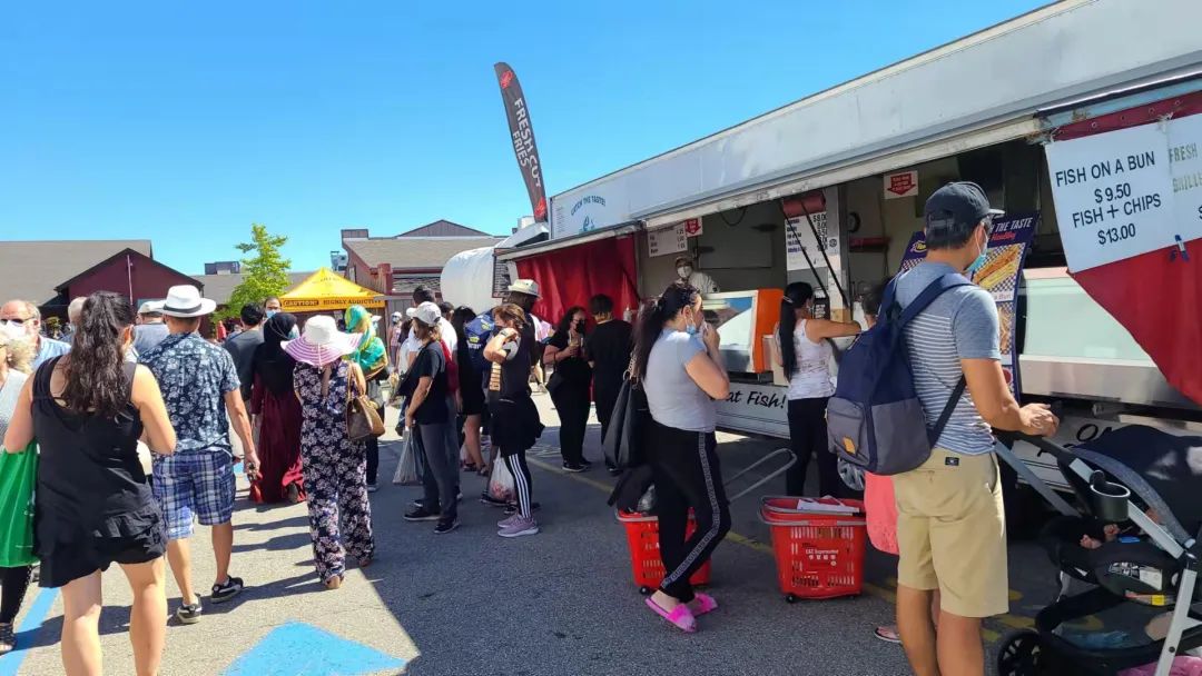 打卡St. Jacobs农贸市场：不吃德国猪蹄，就为赶大集