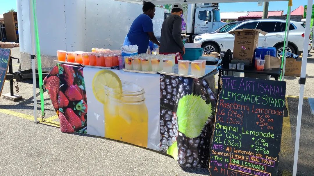 打卡St. Jacobs农贸市场：不吃德国猪蹄，就为赶大集