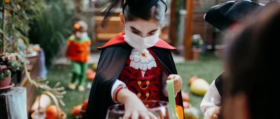 这店有毒！打卡多伦多最奇葩的鬼畜风设计店！辣眼睛又欲罢不能~