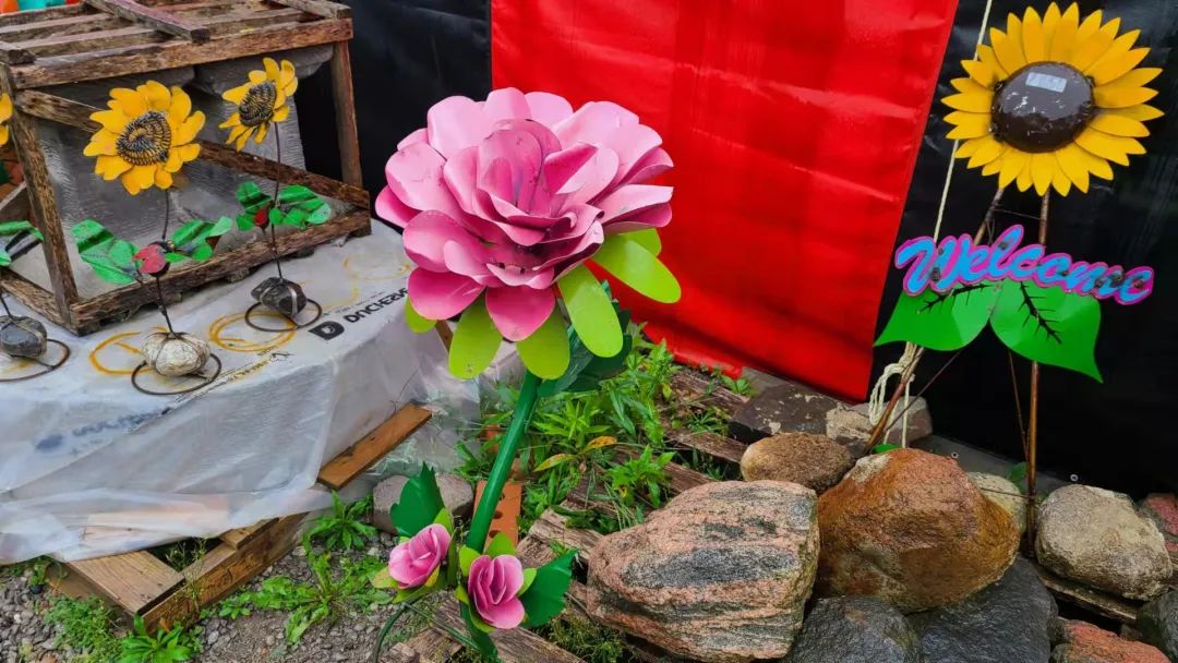 这店有毒！打卡多伦多最奇葩的鬼畜风设计店！辣眼睛又欲罢不能~