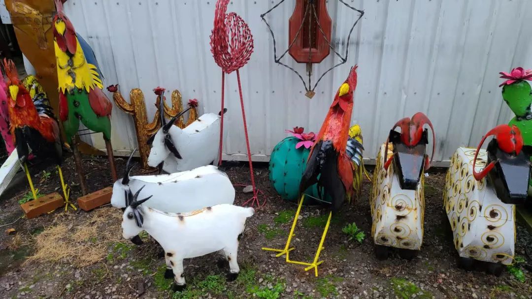 这店有毒！打卡多伦多最奇葩的鬼畜风设计店！辣眼睛又欲罢不能~