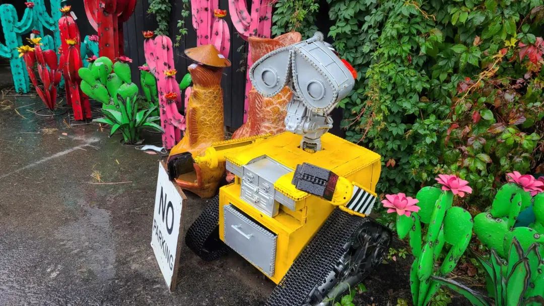 这店有毒！打卡多伦多最奇葩的鬼畜风设计店！辣眼睛又欲罢不能~