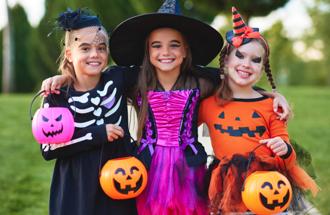 好不容易雕好的南瓜灯烂掉了！你是不是没涂柠檬汁？