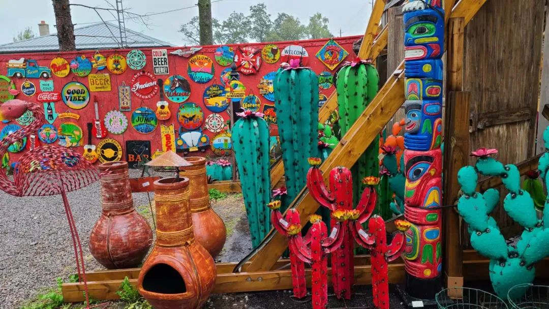 这店有毒！打卡多伦多最奇葩的鬼畜风设计店！辣眼睛又欲罢不能~