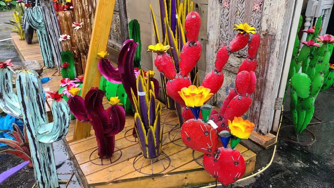 这店有毒！打卡多伦多最奇葩的鬼畜风设计店！辣眼睛又欲罢不能~