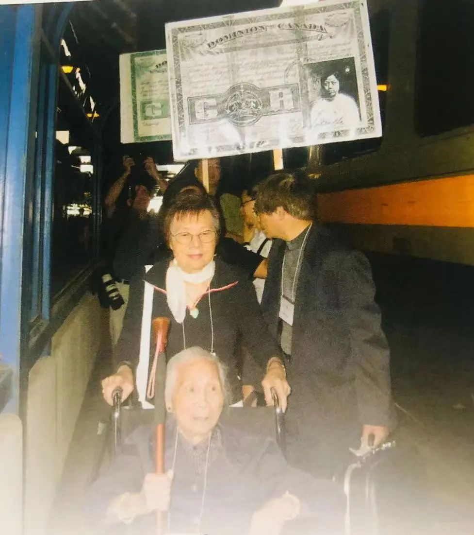 从一本童书说起：加拿大的另一段和每个华人都相关的黑历史