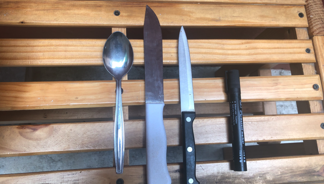 好不容易雕好的南瓜灯烂掉了！你是不是没涂柠檬汁？