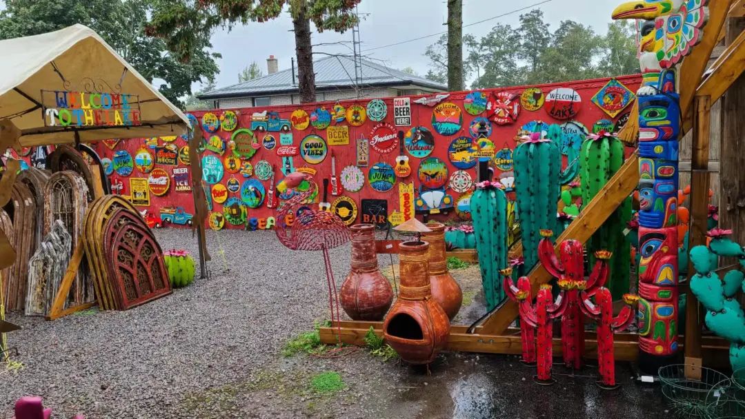 这店有毒！打卡多伦多最奇葩的鬼畜风设计店！辣眼睛又欲罢不能~