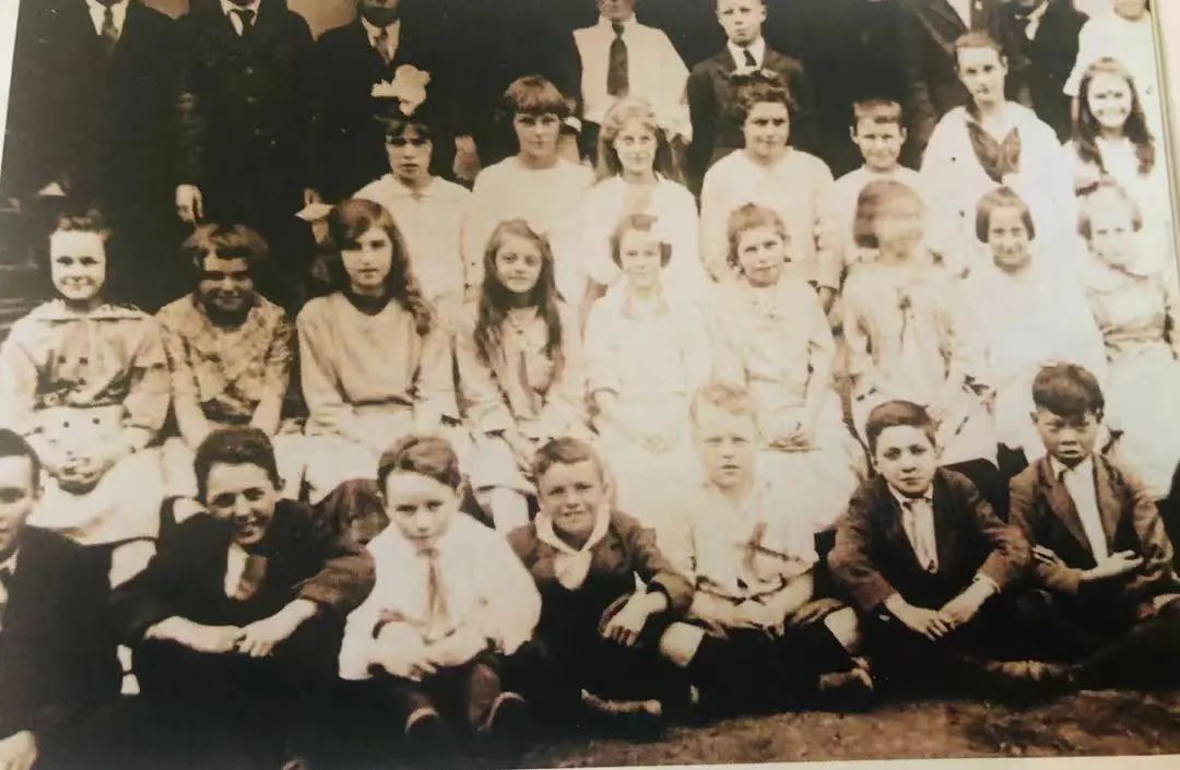 从一本童书说起：加拿大的另一段和每个华人都相关的黑历史