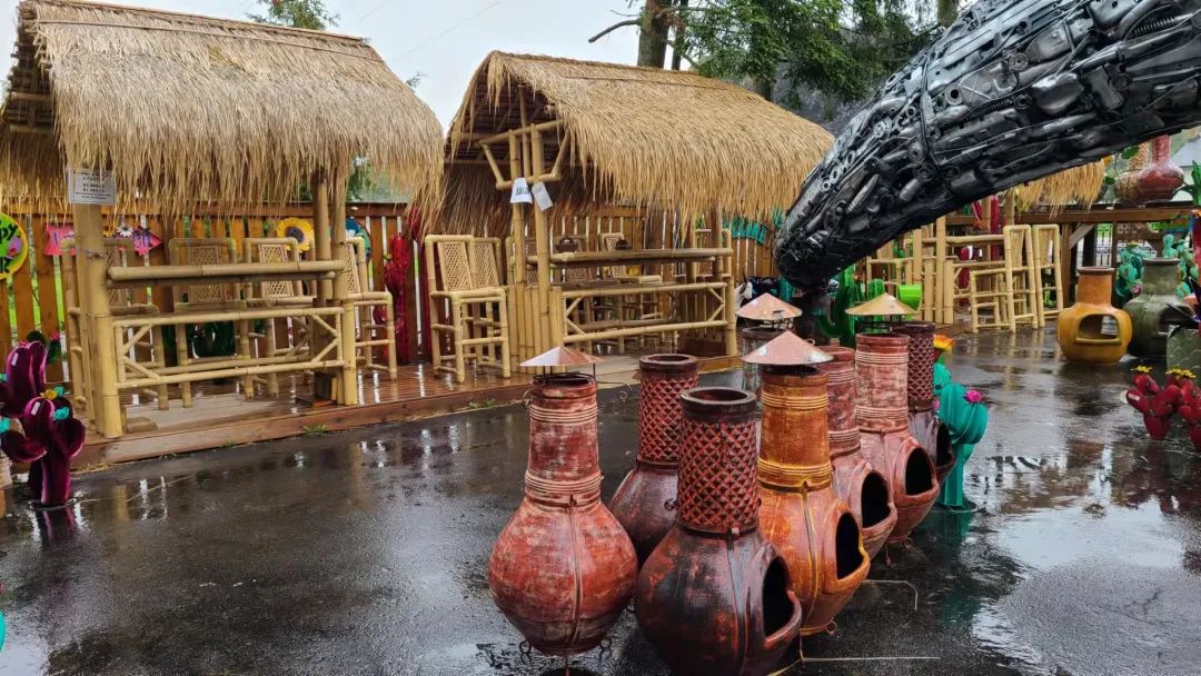 这店有毒！打卡多伦多最奇葩的鬼畜风设计店！辣眼睛又欲罢不能~