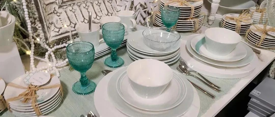 多伦多不说谎：古董西洋瓷器的水不深，可以撸！全凭缘分！