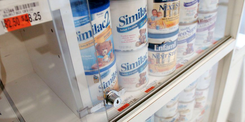 加拿大食检局发紧急召回令：雅培奶粉召回！细菌感染，别给娃喝了！