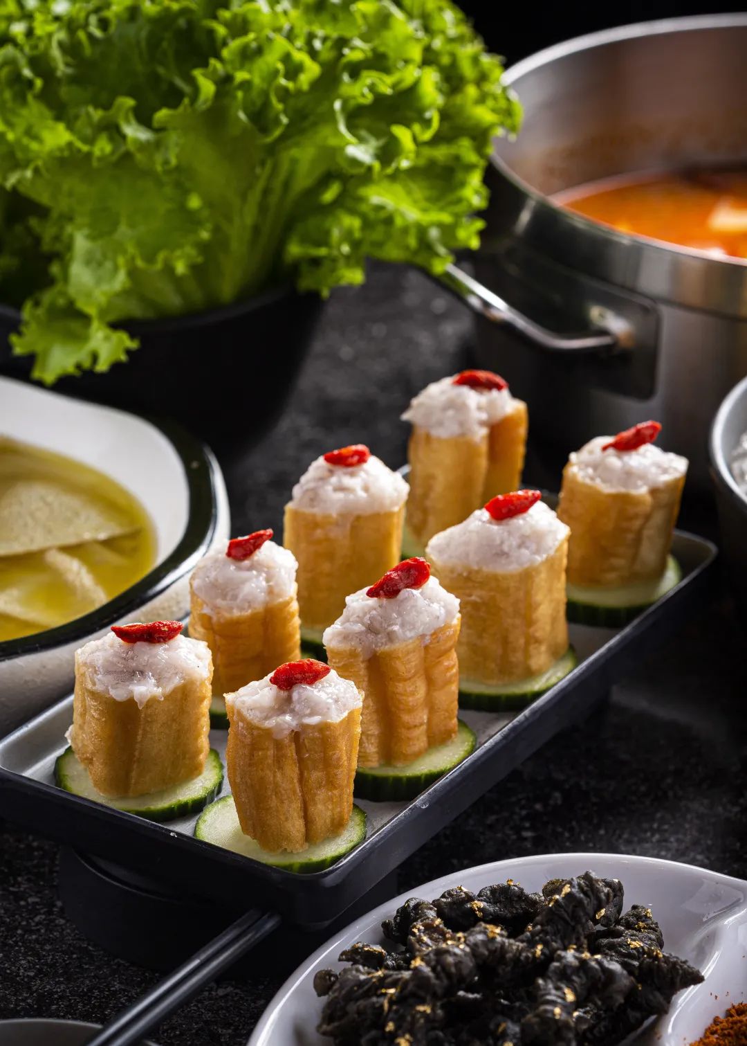 刘一手火锅10次霸王餐，充值卡&iPhone都白送？