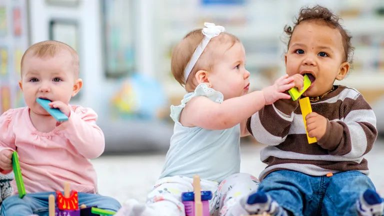 孩子得肠胃感冒,腹泻呕吐到脱水,这种电解质冰棒太好用了 孩子得肠胃感冒,腹泻呕吐到脱水,这种电解质冰棒太好用了