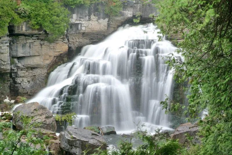 大瀑布不香了！多伦多周边的这5个小瀑布，才是又美又仙！