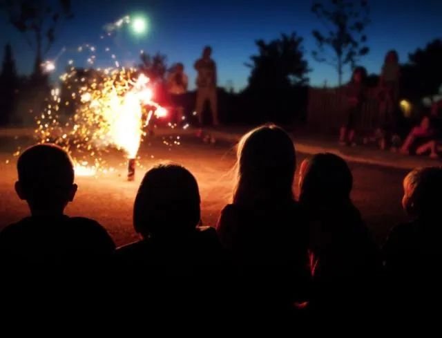 过节怎么能少得了它！盘点可以在多伦多买到烟花的地方！