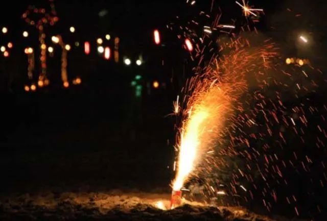 过节怎么能少得了它！盘点可以在多伦多买到烟花的地方！