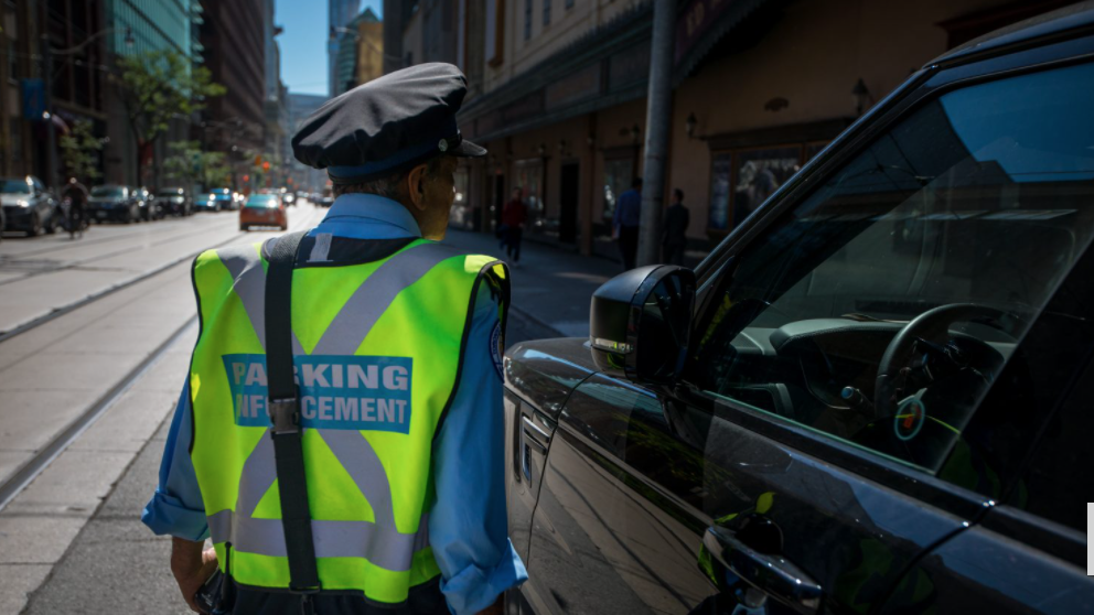 在多伦多停车太难了！老司机看完都懵的这些标识，你能看懂几个？