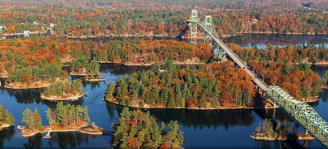 安省7个景色能封神的赏枫打卡地:当天来回,适合有娃家庭 安省7个景色能封神的赏枫打卡地:当天来回,适合有娃家庭