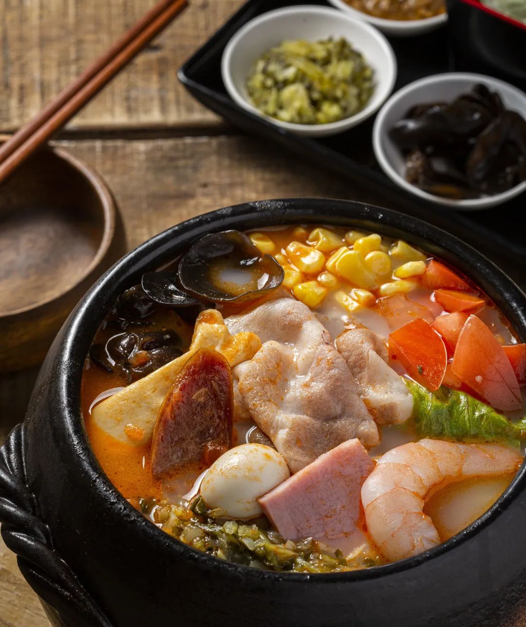 去云尚米线免费领红糖糍粑、红豆沙南瓜饼！这个中秋甜到心坎！