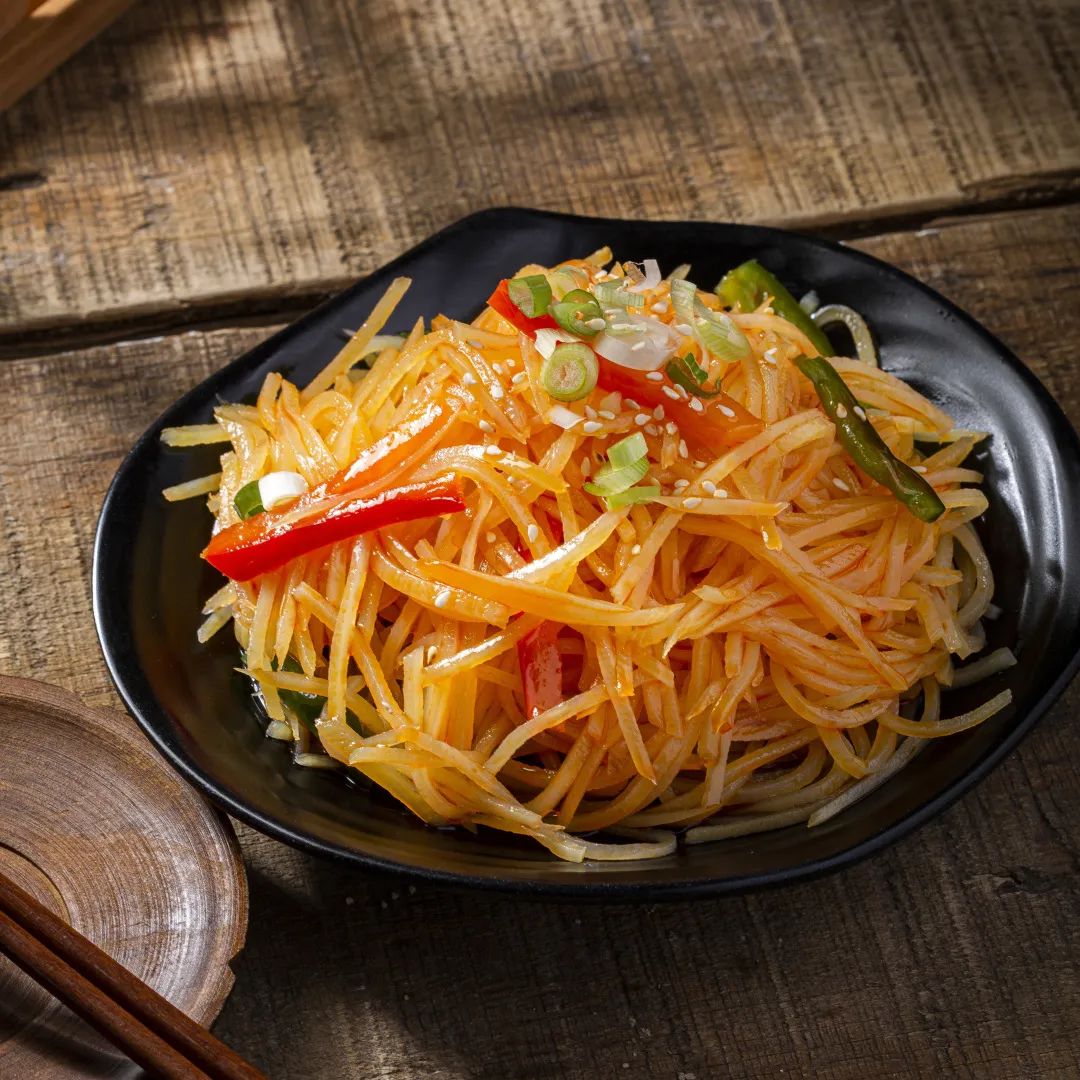 去云尚米线免费领红糖糍粑、红豆沙南瓜饼！这个中秋甜到心坎！