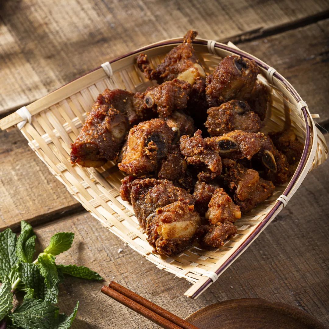 去云尚米线免费领红糖糍粑、红豆沙南瓜饼！这个中秋甜到心坎！