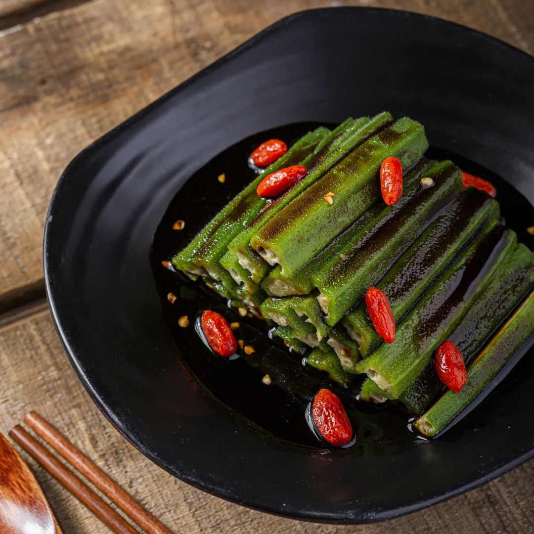 去云尚米线免费领红糖糍粑、红豆沙南瓜饼！这个中秋甜到心坎！