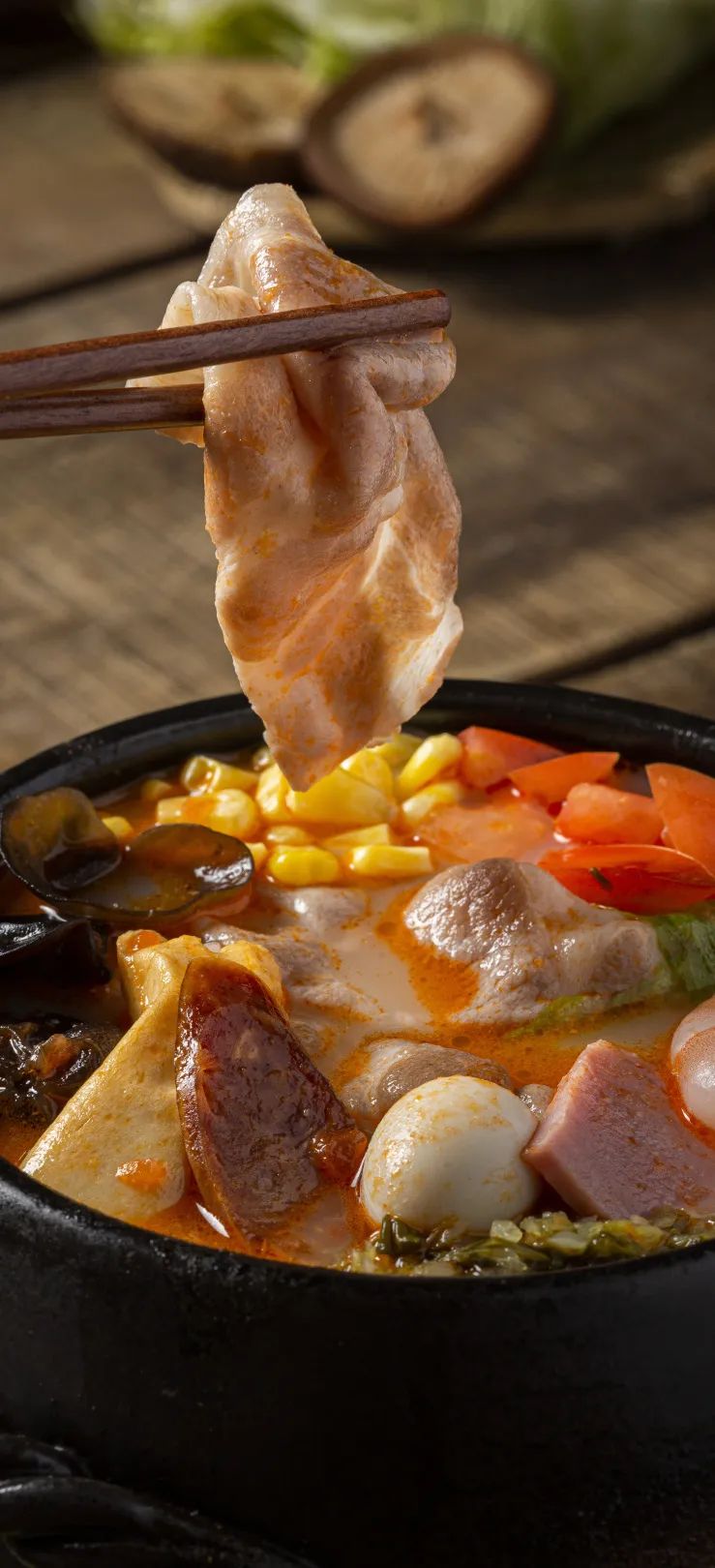 去云尚米线免费领红糖糍粑、红豆沙南瓜饼！这个中秋甜到心坎！