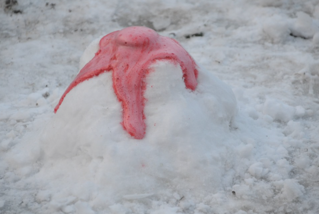 这是懂玩雪的！不出门把雪玩得明明白白：大型高能爹妈炫技现场