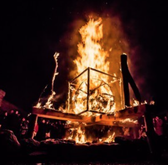 冬季高质量遛娃:多伦多周边这7个冰火嘉年华值得打卡 冬季高质量遛娃:多伦多周边这7个冰火嘉年华值得打卡