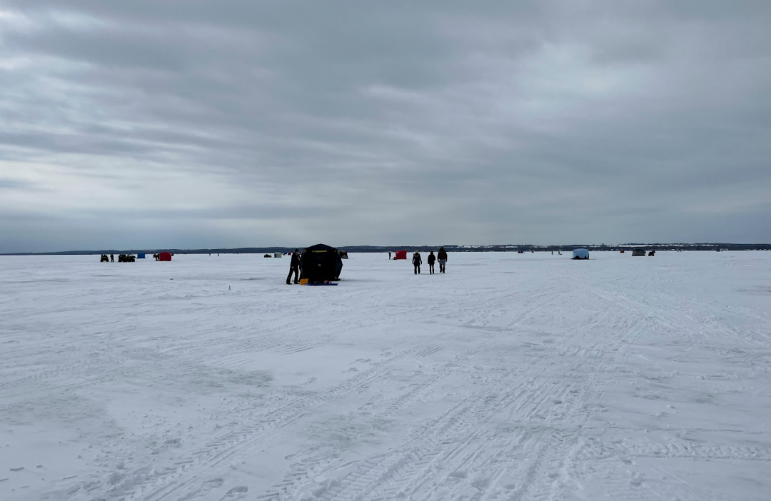 冰钓小白初体验:家庭日长周末安省免鱼牌冰钓,去哪里玩? 冰钓小白初体验:家庭日长周末安省免鱼牌冰钓,去哪里玩?