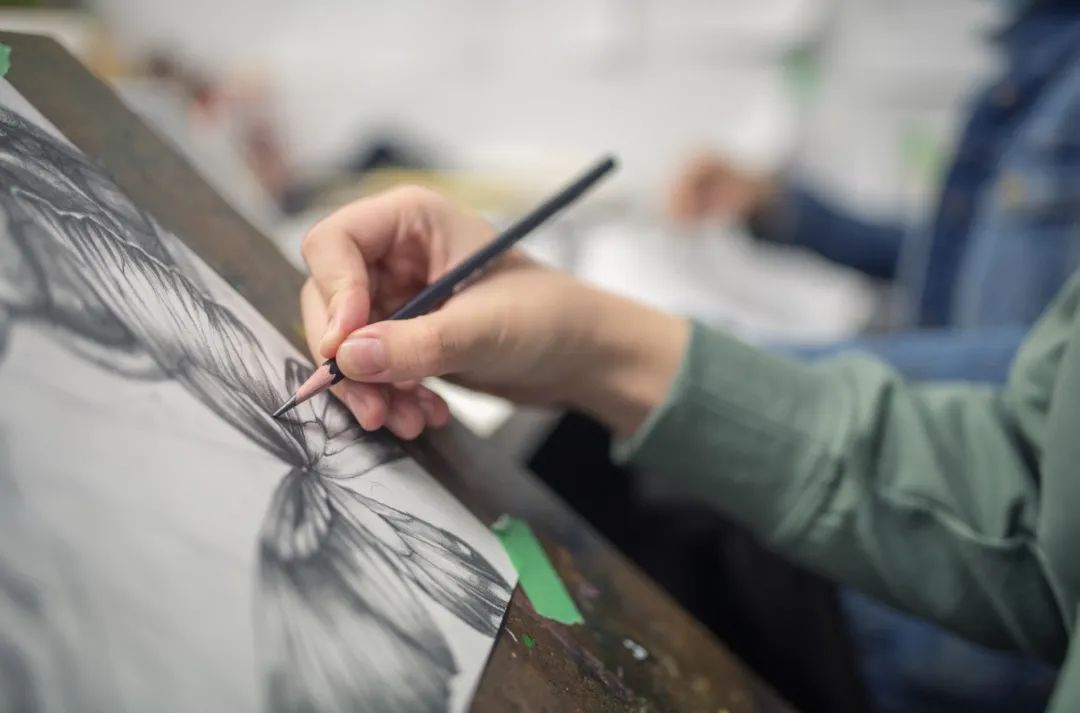 含金量爆表！G7-G12多伦多最专业的美术暑期集训