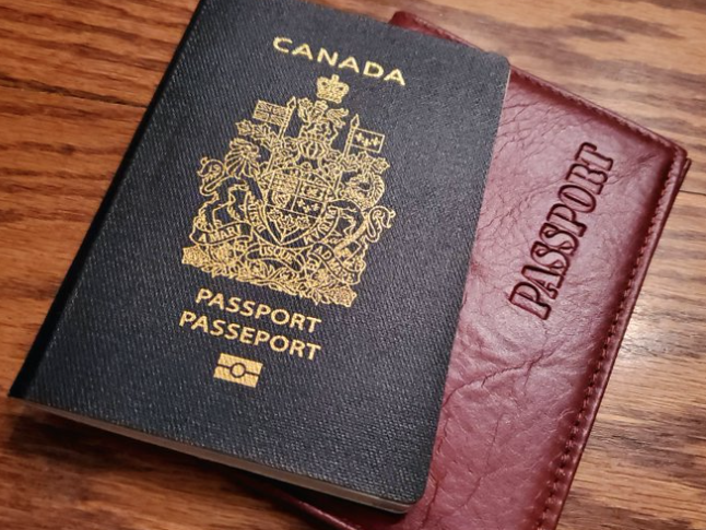 不红！围观加拿大新护照设计最终版：你觉得好看吗？