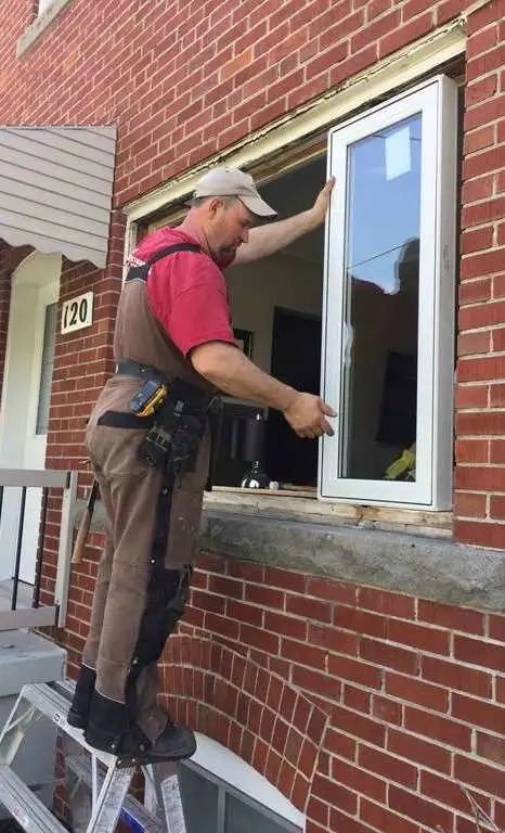 政府补贴$10000+,还有奖励!换门窗拿补贴申请无息贷款,你还不知道吗? 政府补贴$10000+,还有奖励!换门窗拿补贴申请无息贷款,你还不知道吗?