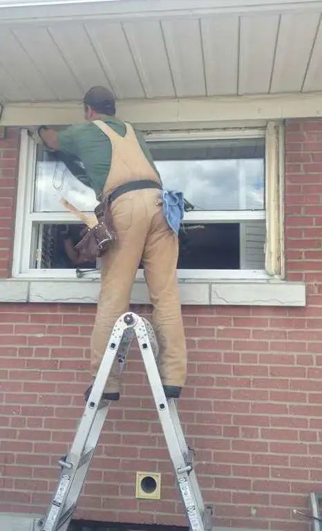 政府补贴$10000+,还有奖励!换门窗拿补贴申请无息贷款,你还不知道吗? 政府补贴$10000+,还有奖励!换门窗拿补贴申请无息贷款,你还不知道吗?