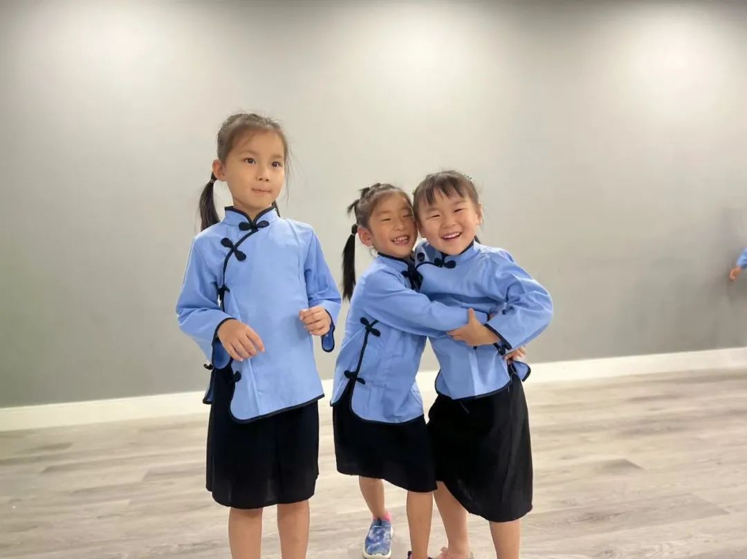 【0元系列课】名师启蒙孩子艺术!成人熏陶古典文化!名额有限手慢无~ 【0元系列课】名师启蒙孩子艺术!成人熏陶古典文化!名额有限手慢无~