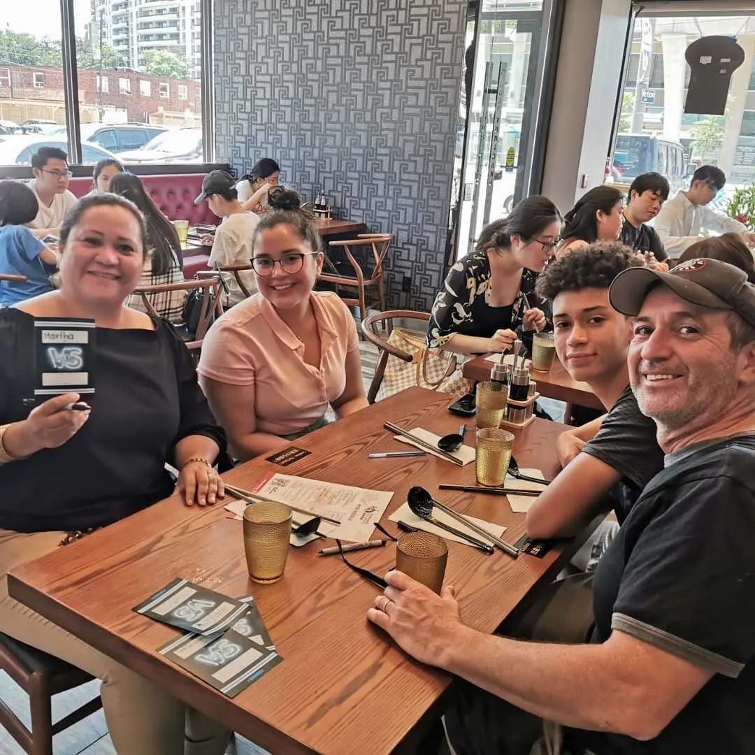 好暖!这家餐厅开启“任你吃,随便付”炸裂模式:只为换孩子们的健康无忧! 好暖!这家餐厅开启“任你吃,随便付”炸裂模式:只为换孩子们的健康无忧!
